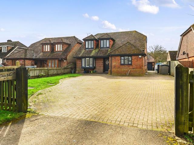 House for sale in Bridgefield, Kent