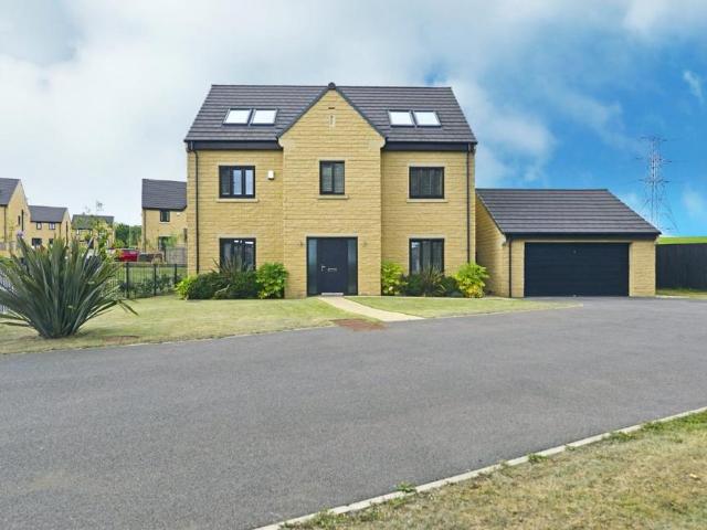 House for sale in Swincliffe, Gomersal