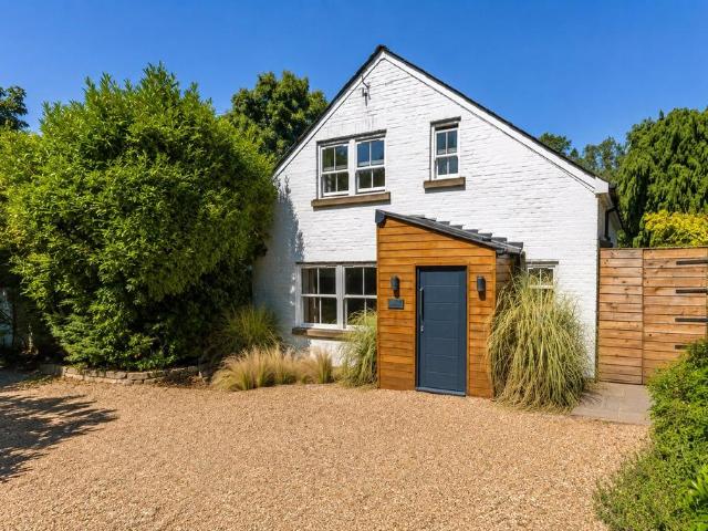 House for sale in Sunningdale, Windsor and Maidenhead