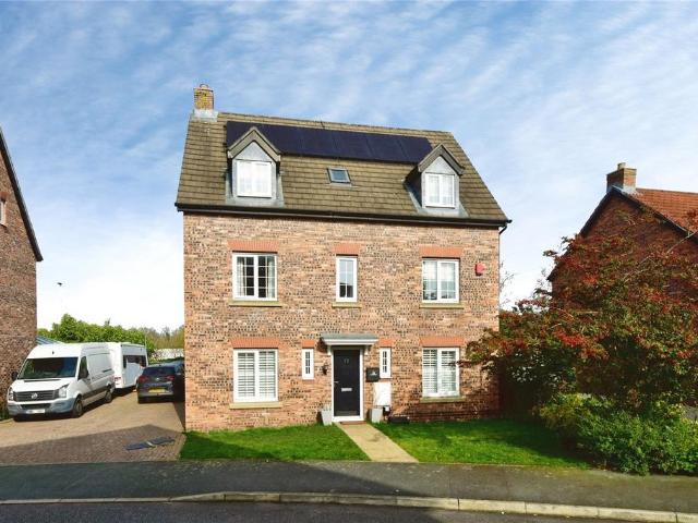 House for sale in Middlewich