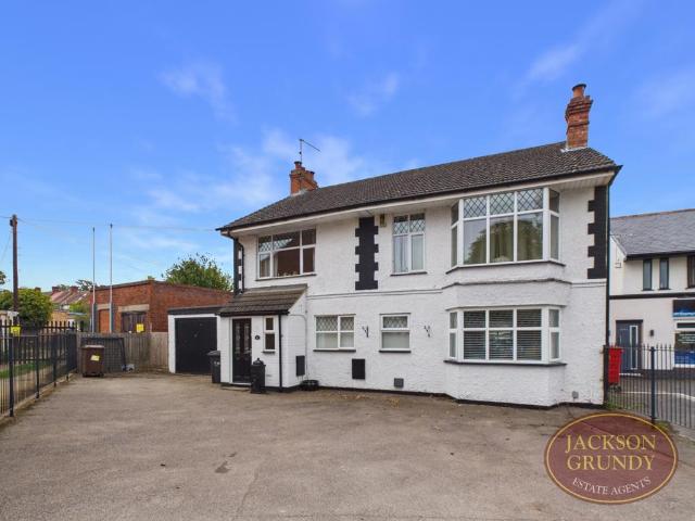 House for sale in Kingsthorpe, Northampton
