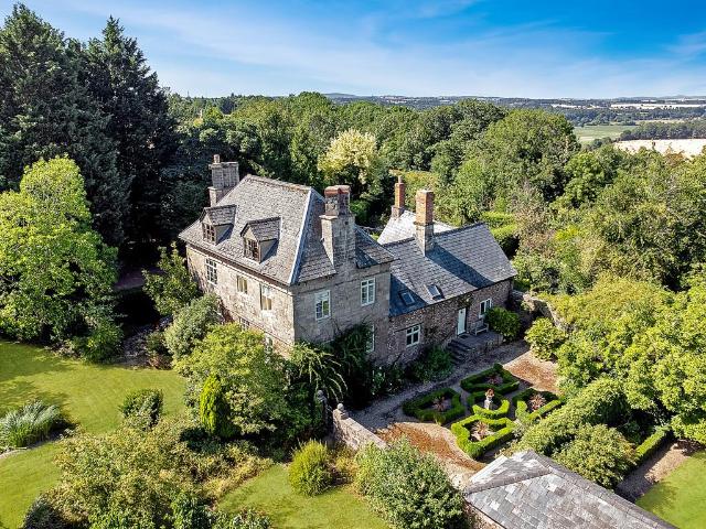 House for sale in Goodrich