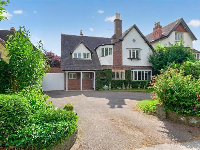 House for sale in Sutton Coldfield, West Midlands