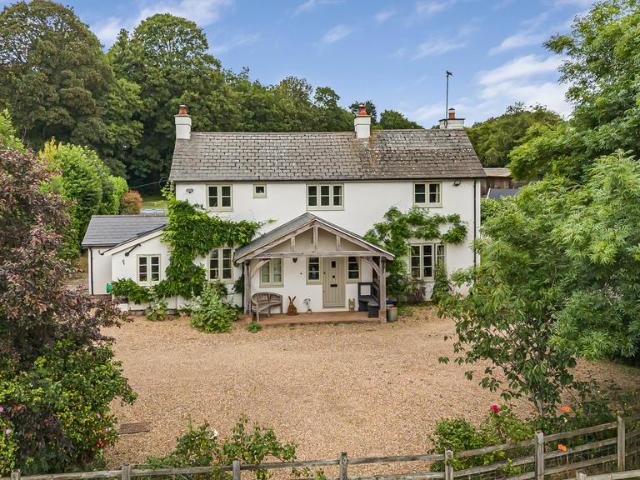 House for sale in Amwell, Five Acres