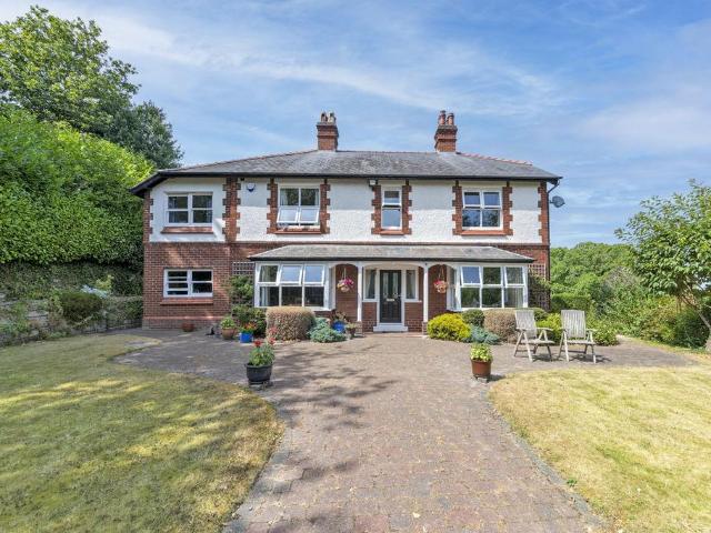 House for sale in Marford, Wales