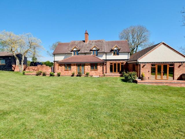House for sale in Bedford