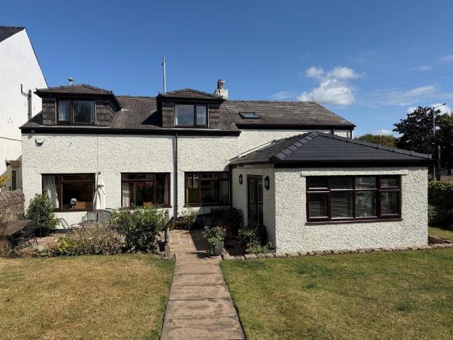 House for sale in Nog Tow, Preston