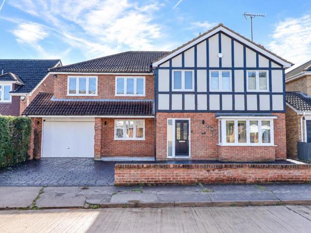House for sale in Hadleigh, Castle Point