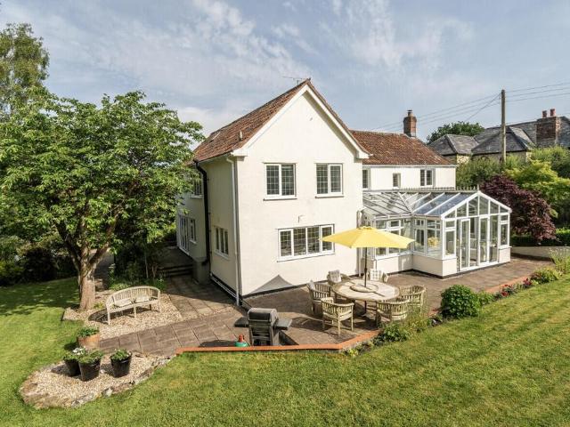 House for sale in Somerset
