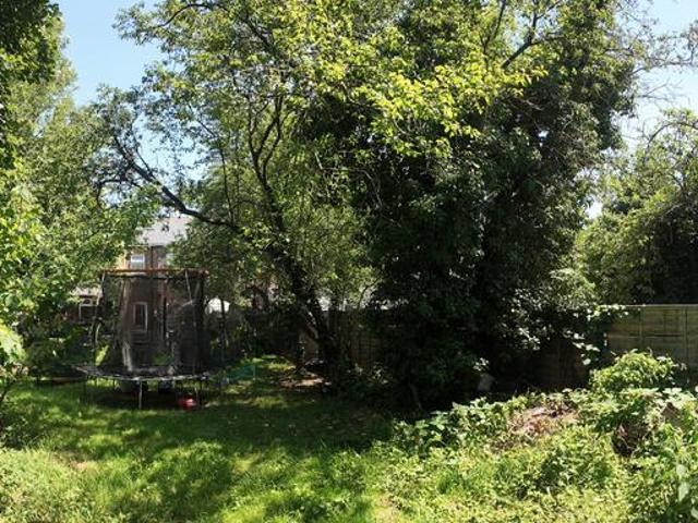 House for sale in Wealdstone, Greater London