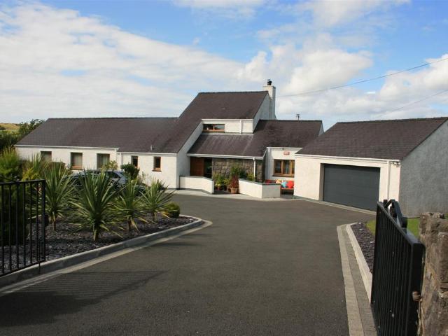 House for sale in Llanerchymedd, Wales