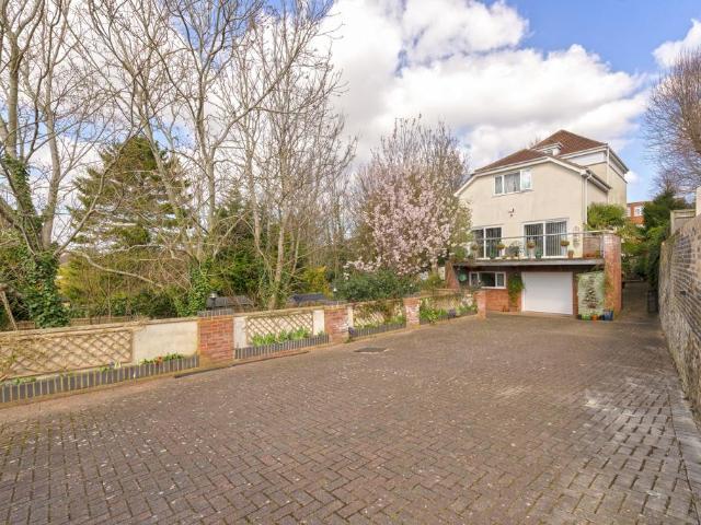 House for sale in Ringlestone, Midway