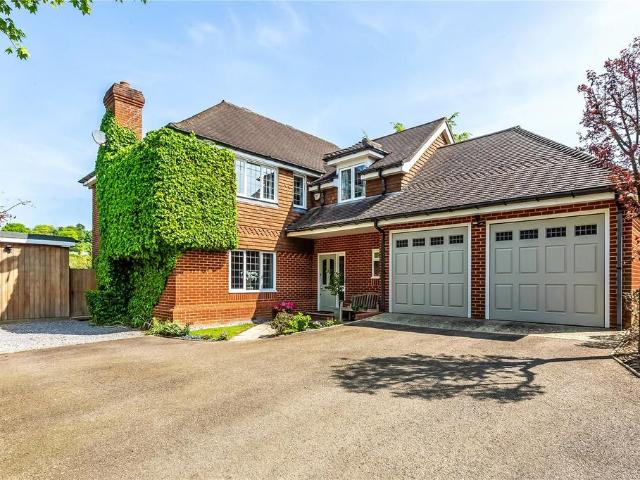 House for sale in Red Hill, Surrey