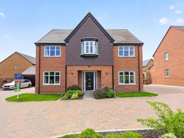 House for sale in Drakes Broughton and Wadborough, Crookhill