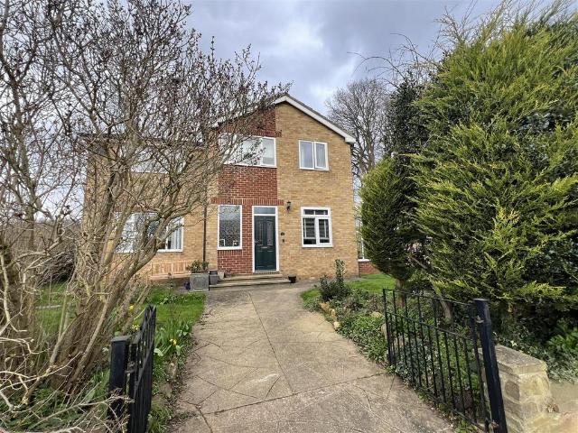 House for sale in Hummersknott, Darlington