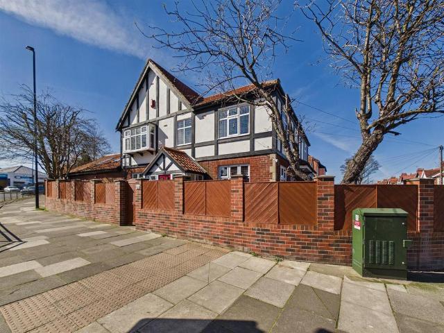 House for sale in New York, Monkseaton