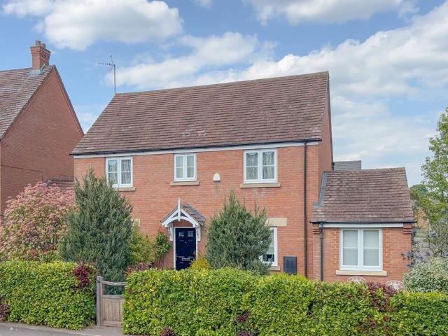 House for sale in Leighton-Linslade, Leighton Buzzard
