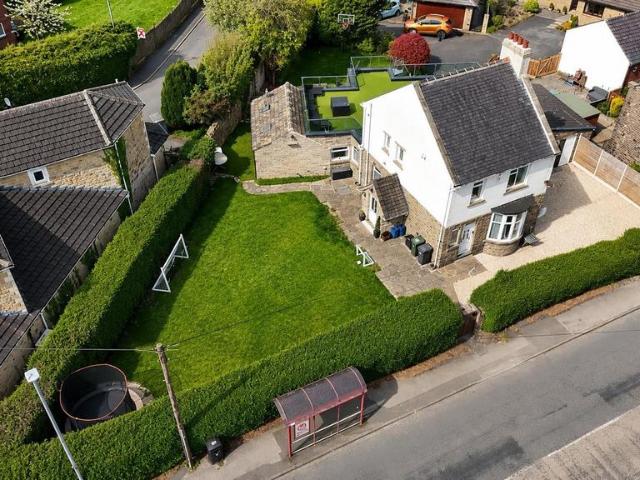 House for sale in Shelley, Kirkburton