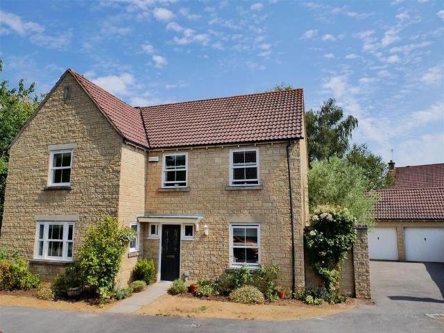 House for sale in Calne
