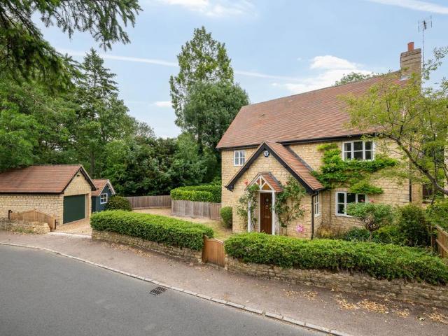 House for sale in Bedford