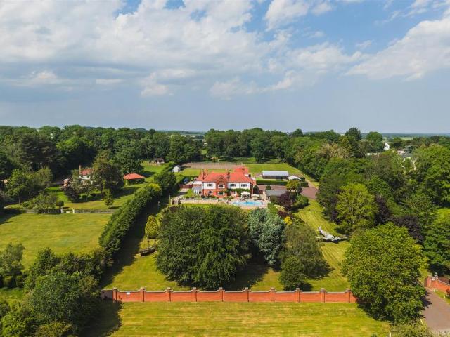 House for sale in Dinnington, Rotherham