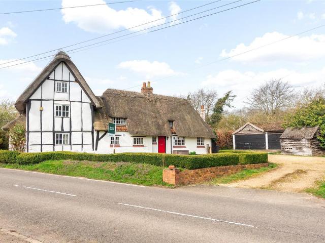 House for sale in Moulsoe