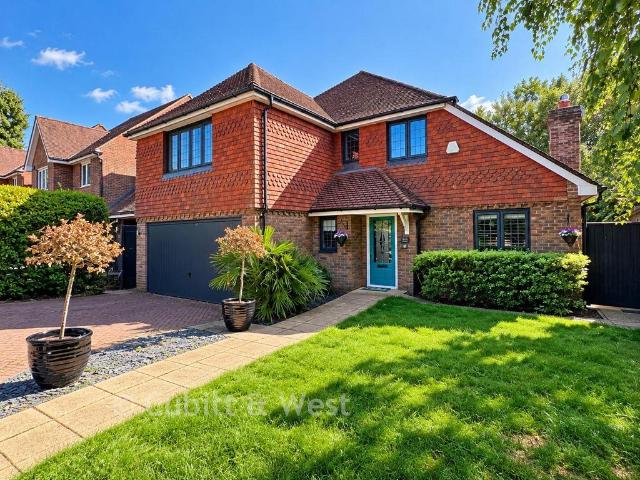House for sale in Potter's Green, Wealden