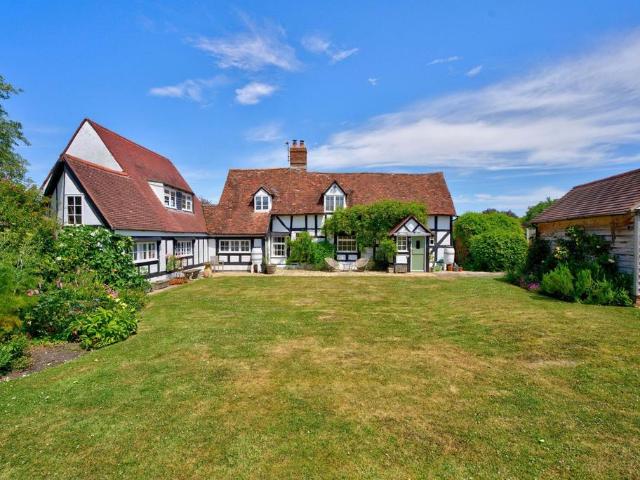 House for sale in Crookhill, Worcestershire