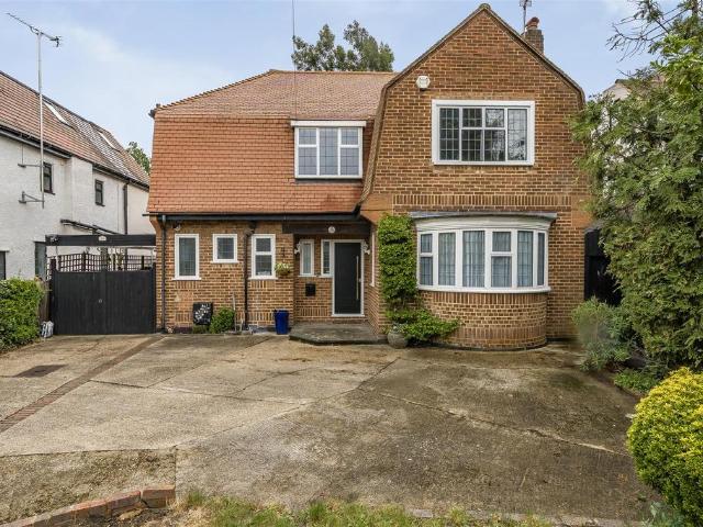 House for sale in Crofton, Greater London