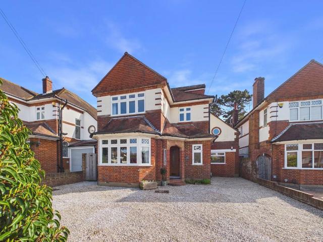House for sale in Fishersgate, West Sussex