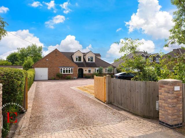 House for sale in Green Close, Warwickshire