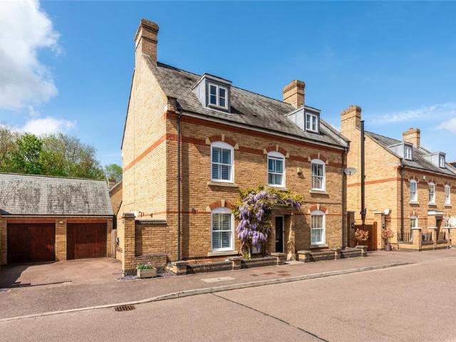 House for sale in Fairfield Park, Bedfordshire