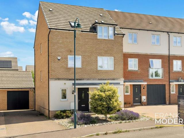 House for sale in Hampton Hargate, Peterborough