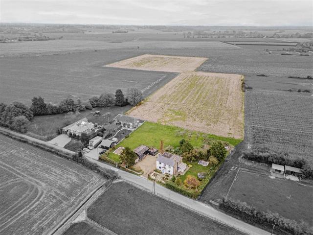 House for sale in Barnsole, Ash