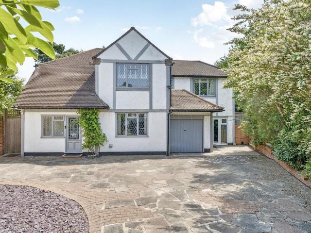 House for sale in St Mary Cray, Greater London