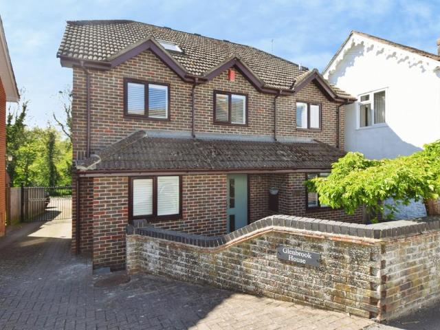 House for sale in Shrewton, Wiltshire
