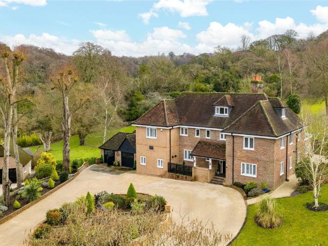 House for sale in Great Kimble, Buckinghamshire