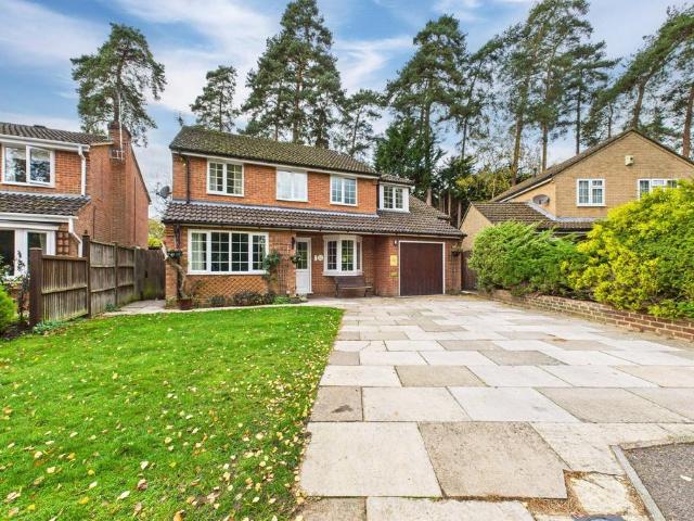 House for sale in Little Sandhurst, Isle Of Man