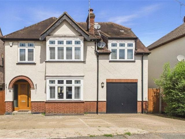 House for sale in Navestock Side, Essex