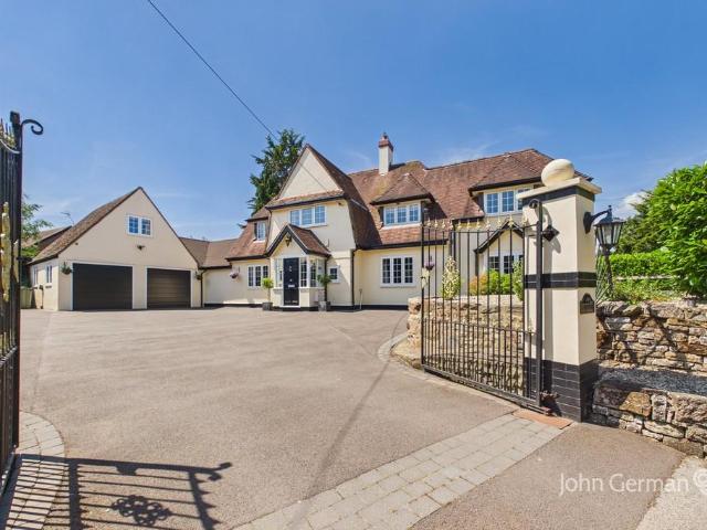 House for sale in Hyde Lea, Baswich