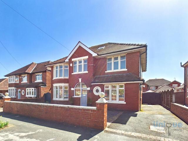 House for sale in Fairhaven, Lytham