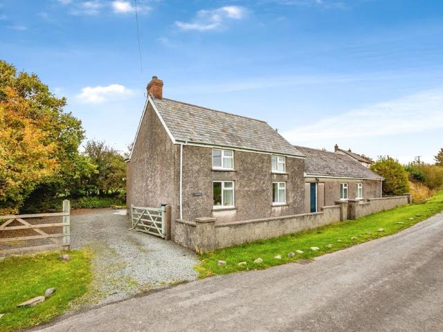 House for sale in Llanon, Wales