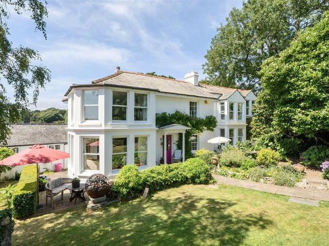 House for sale in Penryn, Cornwall