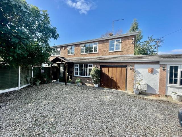 House for sale in Gosberton Clough, Lincolnshire