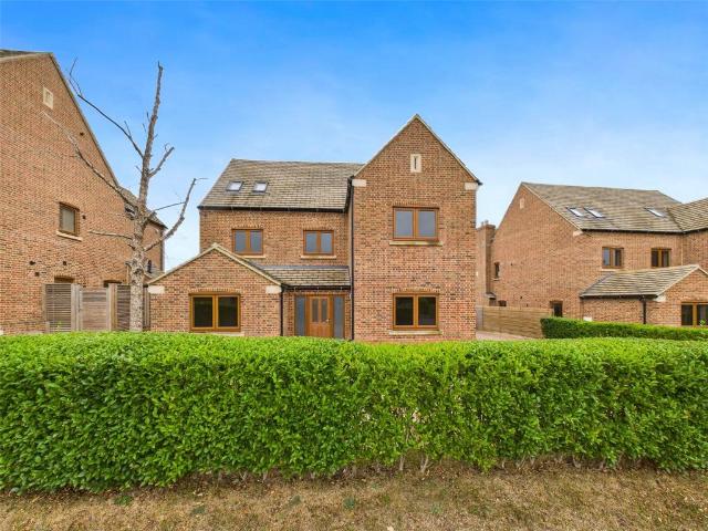 House for sale in Pamington, Gloucestershire