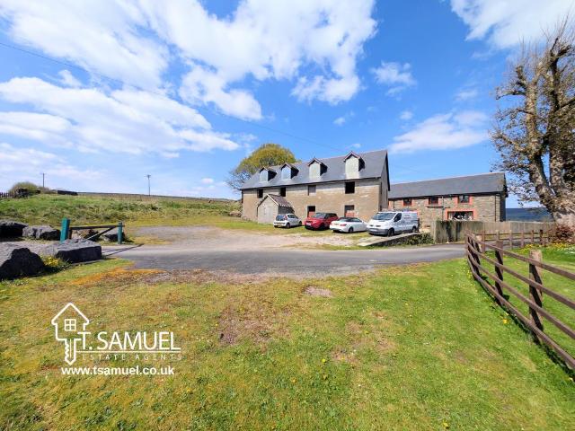 House for sale in Penrhiwceiber, Wales