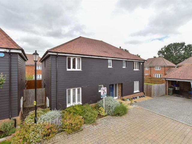 House for sale in Midway, Kent