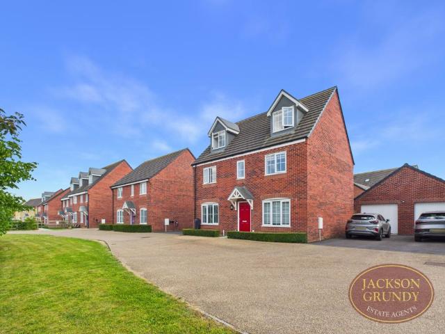 House for sale in Hunsbury Meadows, Upton