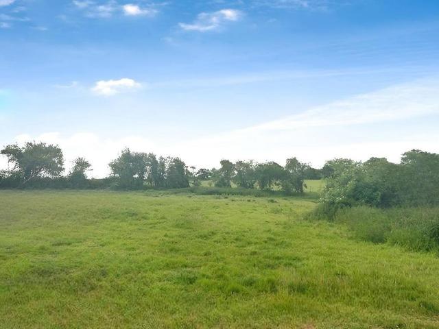 House for sale in Calverton