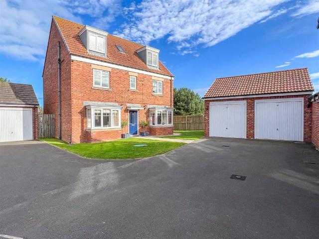 House for sale in Seahouses, Northumberland